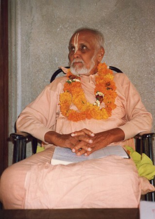 Srimad B.V. Puri Gosvami Maharaja: fondatore della  Sri Krishna Chaitanya Mission AD 1913 - 2009